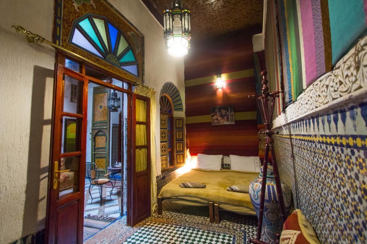 Dar Bouanania Hotel Fez Bagian luar foto